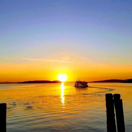 Appartamento Bellavista la tua romantica vacanza sul Trasimeno Castiglione del Lago Esterno foto