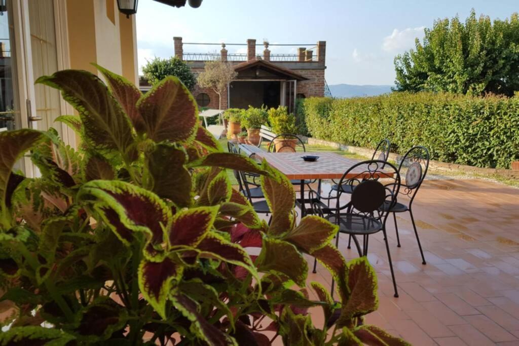 Appartamento Bellavista la tua romantica vacanza sul Trasimeno Castiglione del Lago Esterno foto