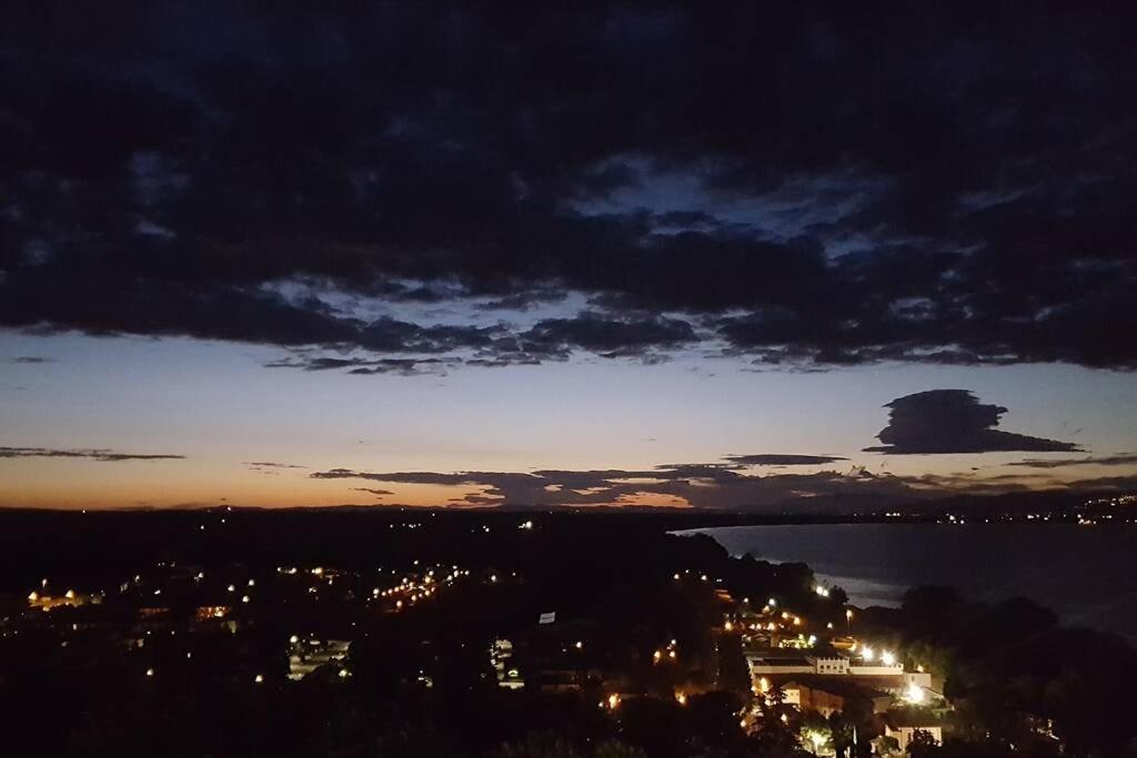 Appartamento Bellavista la tua romantica vacanza sul Trasimeno Castiglione del Lago Esterno foto