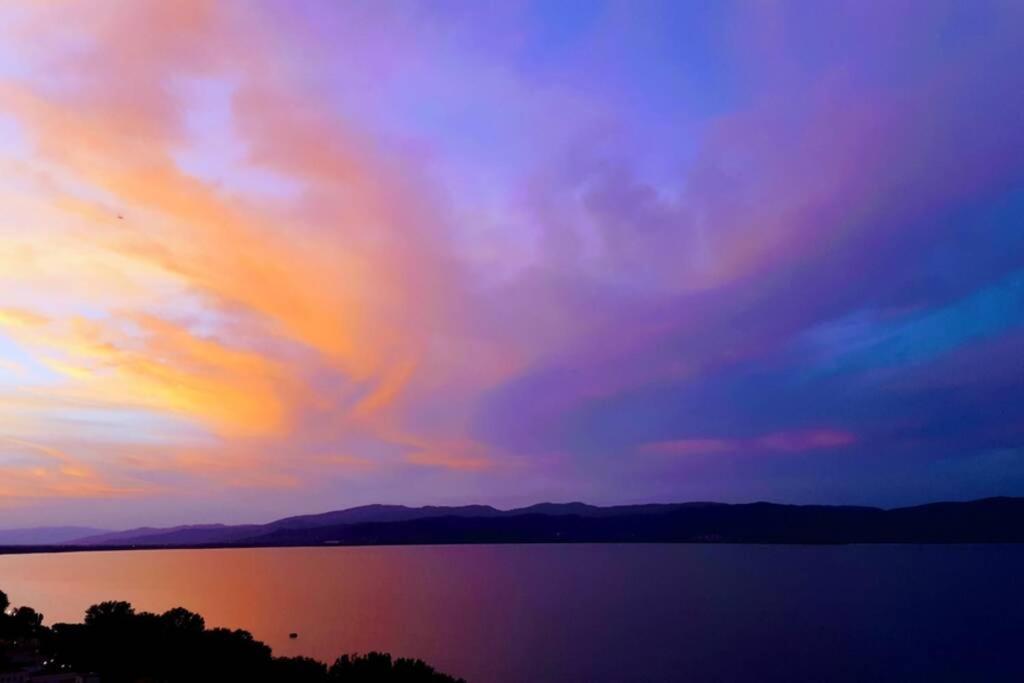 Appartamento Bellavista la tua romantica vacanza sul Trasimeno Castiglione del Lago Esterno foto