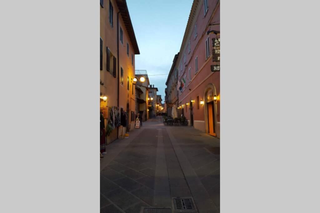 Appartamento Bellavista la tua romantica vacanza sul Trasimeno Castiglione del Lago Esterno foto