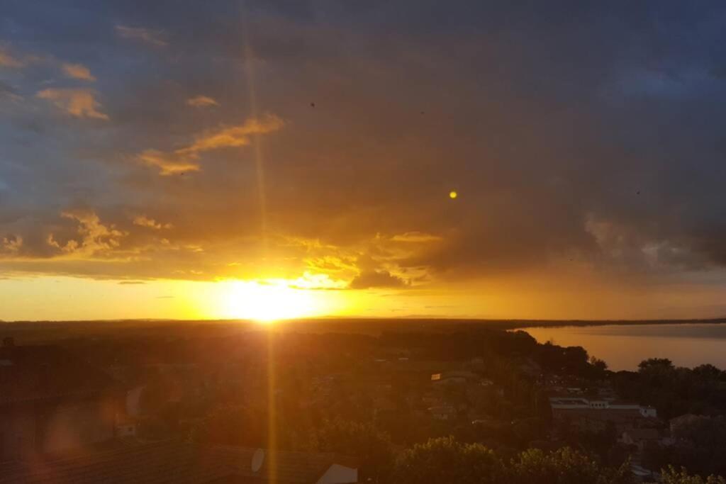 Appartamento Bellavista la tua romantica vacanza sul Trasimeno Castiglione del Lago Esterno foto